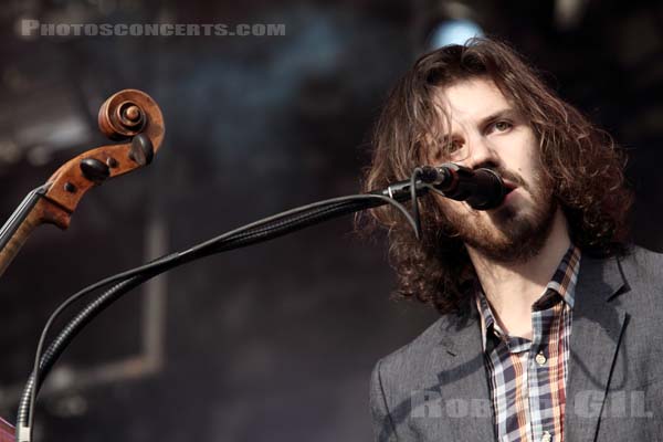 REVOLVER - 2012-07-21 - PARIS - Parvis de l'Hotel de Ville - 